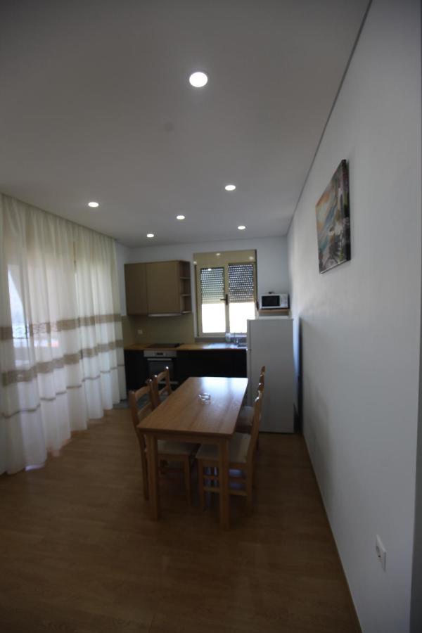 Mane Apartments Sarandë Eksteriør billede