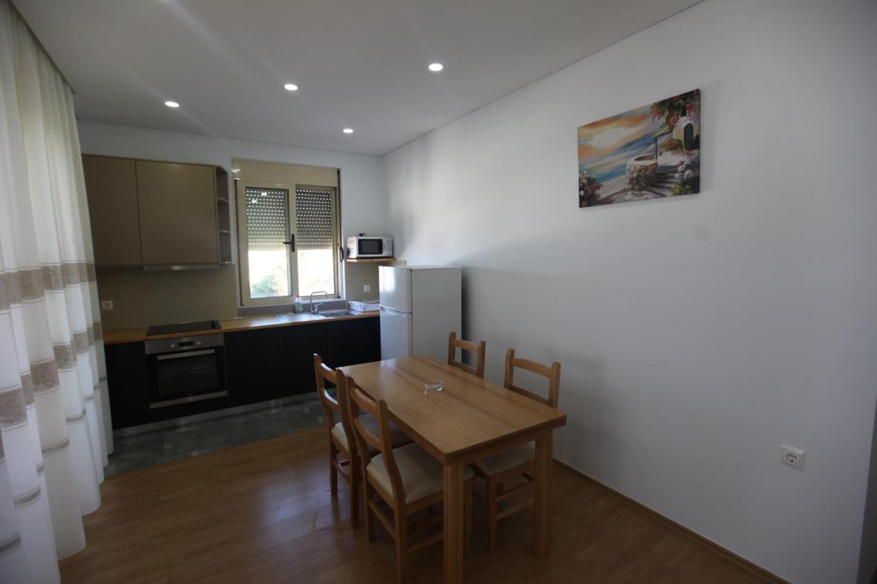 Mane Apartments Sarandë Eksteriør billede