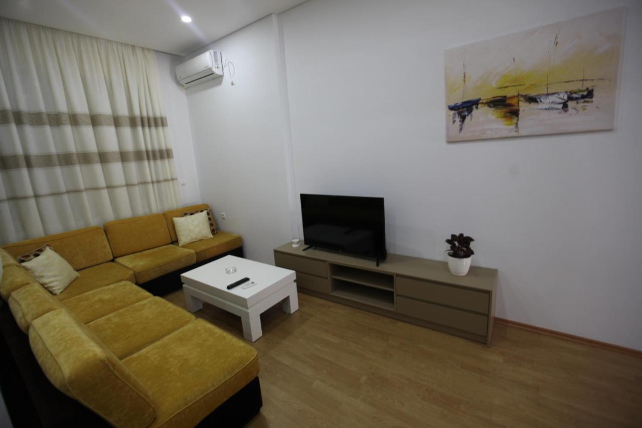 Mane Apartments Sarandë Eksteriør billede