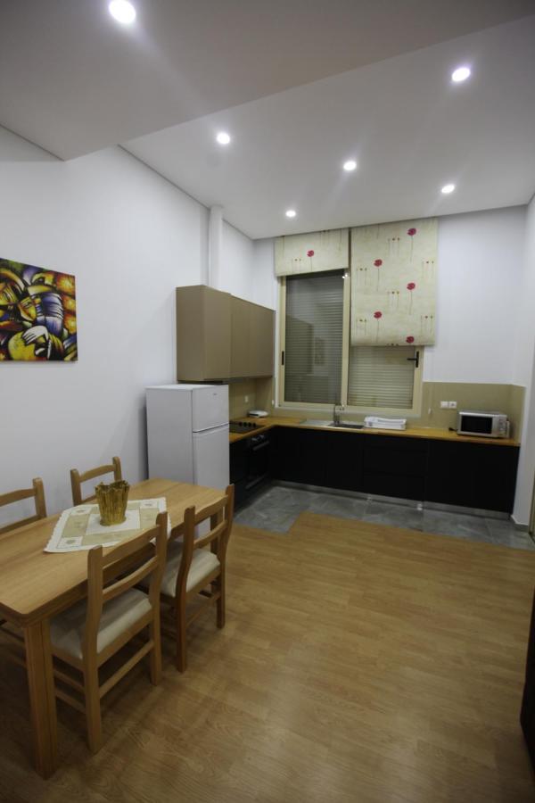 Mane Apartments Sarandë Eksteriør billede